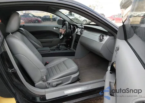 2006 Ford Mustang Gt из США, поврежденный, VIN 1ZVFT82H765247687